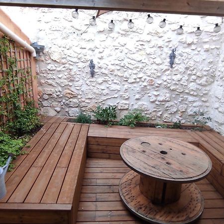 Maison De Village Avec Sa Charmante Petite Cour Interieure Fleury  Exterior foto